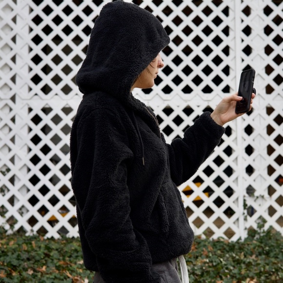 Fuzzy billabong hoodie - Picture 4 of 4